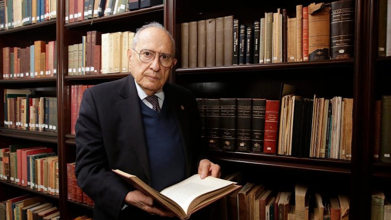 Dr. José Felix Patiño