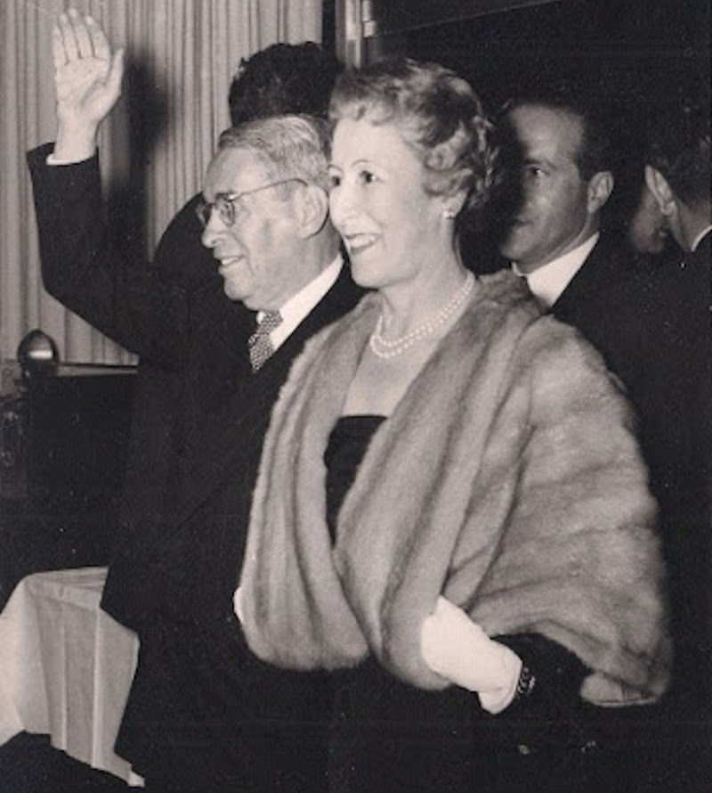 Lorencita Villegas de Santos