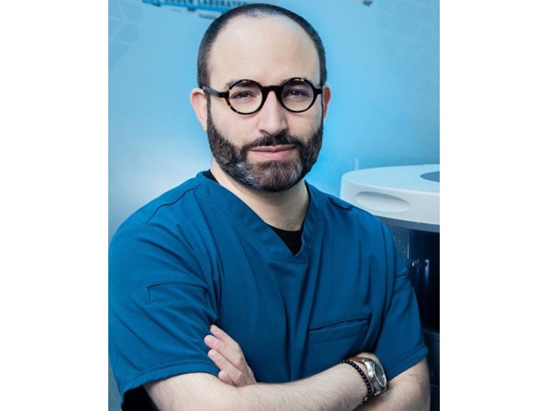 Dr. Andrés F. Cardona