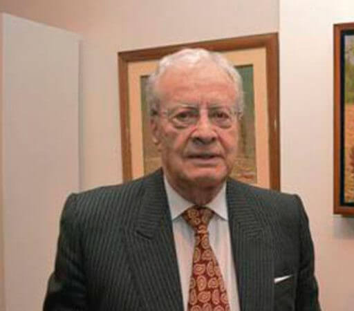 Dr. Fernando Sánchez Torres