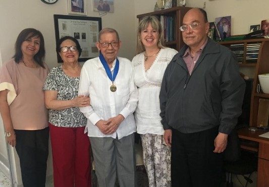 entrega de la medalla Asomenopausia 25 años