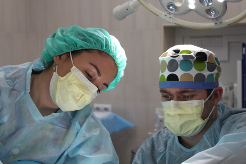 hospitales-salud-médicos