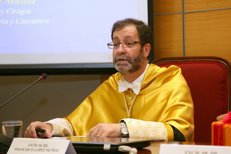 Doctor_Francisco_Lopez_Muñoz