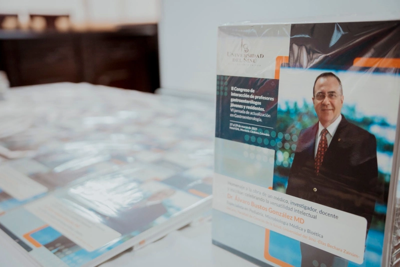 libro_homenaje_Alvaro_Bustos_Gonzalez