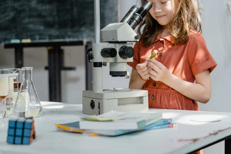 niñas_en_la_ciencia